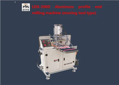 Care este metoda de îndepărtare a așchiilor la o mașină de frezat cu așchii p...